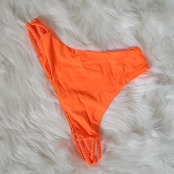Neon Orange Bikini with Sexy Braided Straps Lined Cups Fits S/M EUC 🌴🌞 - Picture 5 of 6